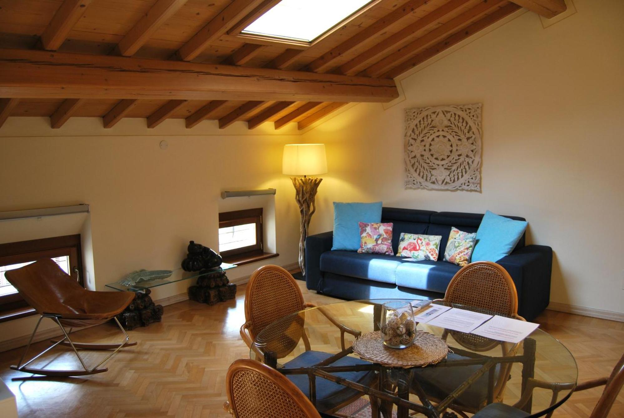 Attic 1 Centro Storico Apartment Пескиера дел Гарда Екстериор снимка