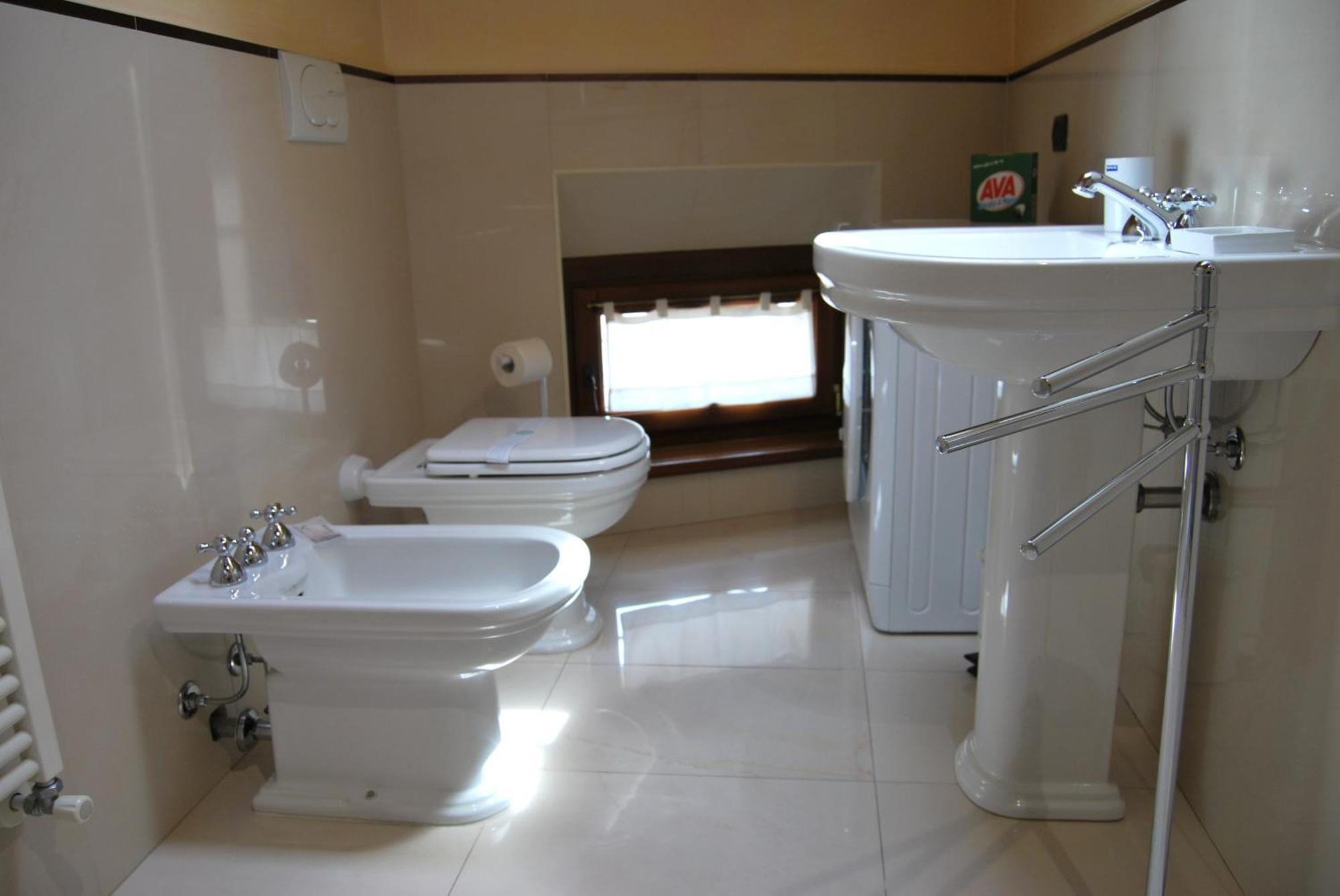 Attic 1 Centro Storico Apartment Пескиера дел Гарда Екстериор снимка